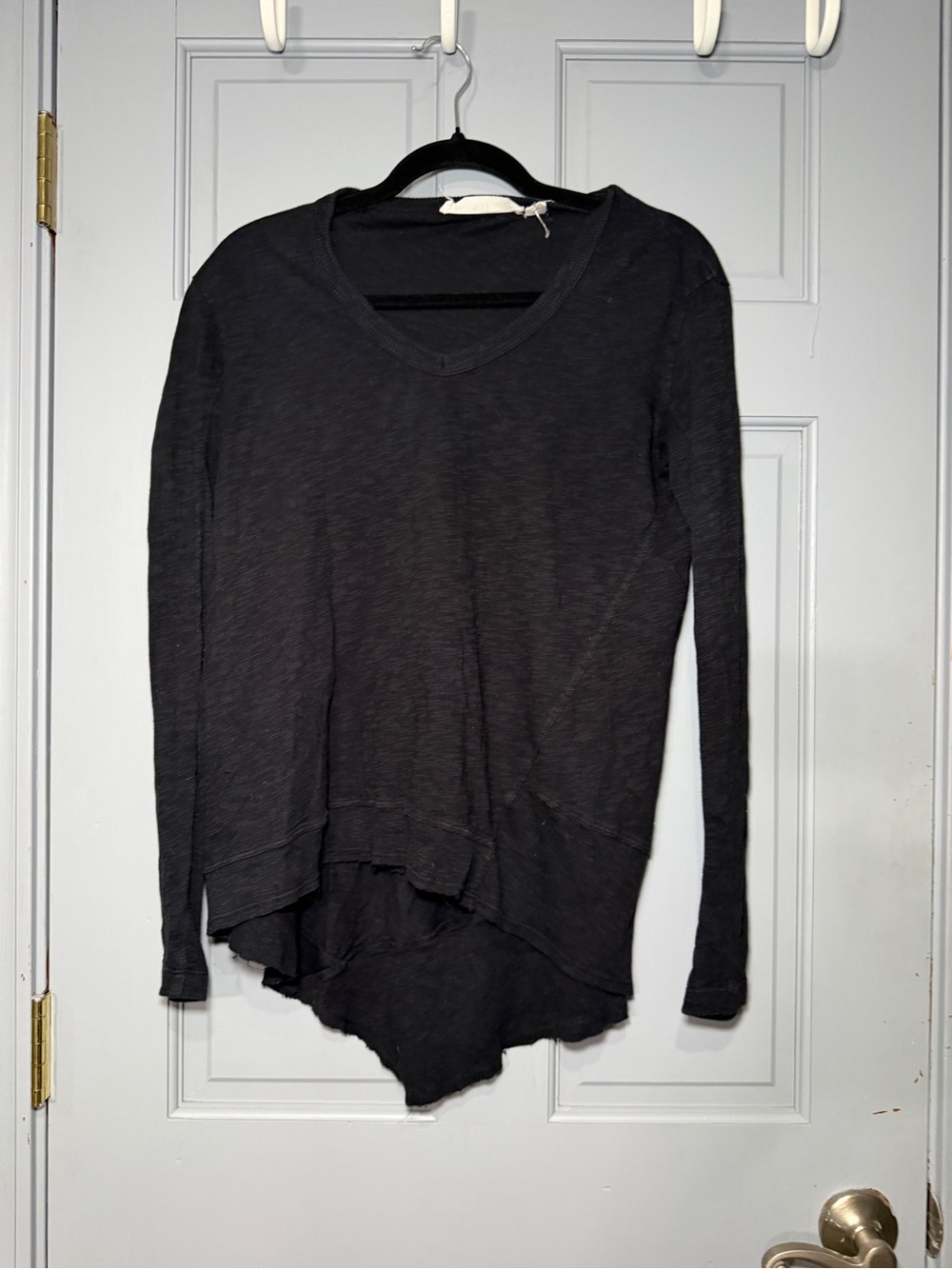 Wilt Black Long-Sleeve Asymmetrical Hem Pullover